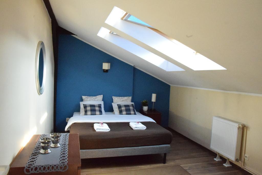 Blooms Inn - City Center Poznan By Friendly Apartments Eksteriør bilde